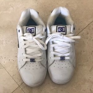 DC shoes